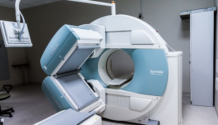 MRI 기계 모습